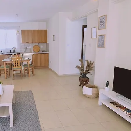 Sunny Palms Apt *