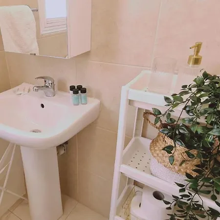 Διαμέρισμα Sunny Palms Apt